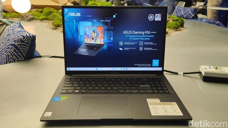 Asus resmi meluncurkan dua laptop gaming terbarunya, yakni Asus Gaming V16 dan K16. Begini wujud dan spesifikasinya.
