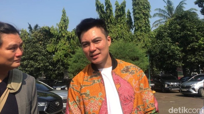 Baim Wong di Pengadilan Agama Jakarta Selatan.