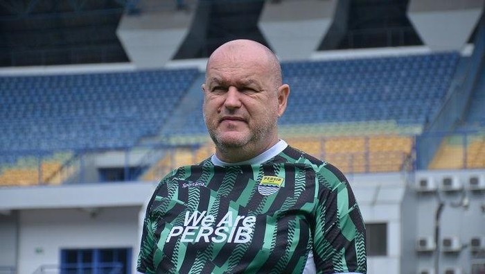 Bojan Hodak.