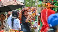 Ada banyak kasus keguguran dan bayi lahir prematur, kata Neha Mankani, seorang penasihat di Konfederasi Bidan Internasional di Karachi.