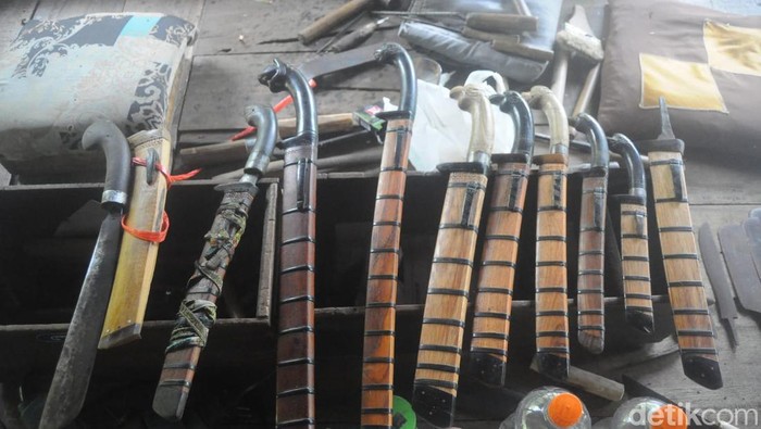 Golok Pangandaran.