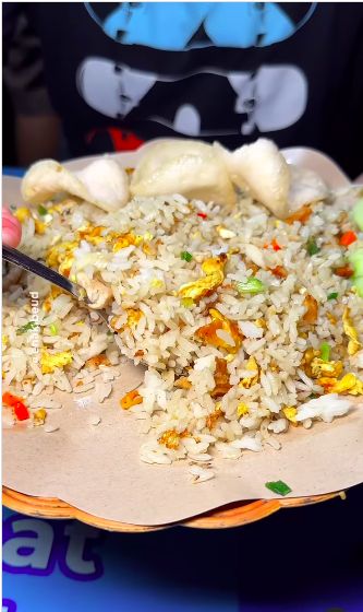 Halal! 5 Nasi Goreng China Gerobakan yang Terkenal Enak