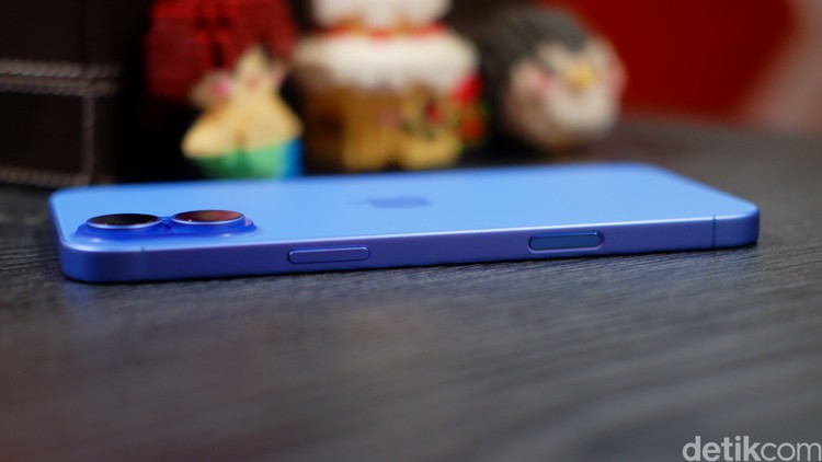 iPhone 16 Plus iPhone 16 Plus