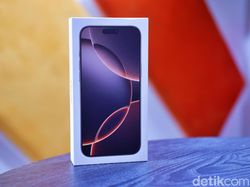 Unboxing iPhone 16 Pro Max Desert Titanium Berpenampilan Wah