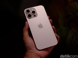 Unboxing iPhone 16 Pro Max Desert Titanium Berpenampilan Wah