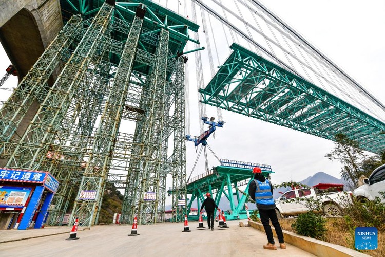 Jembatan Huajiang Grand Canyon