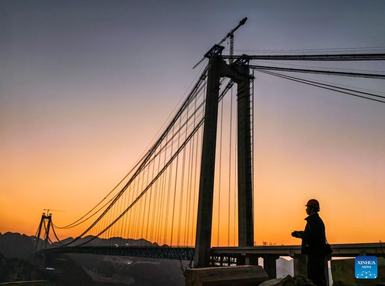 Jembatan Huajiang Grand Canyon Jembatan Huajiang Grand Canyon