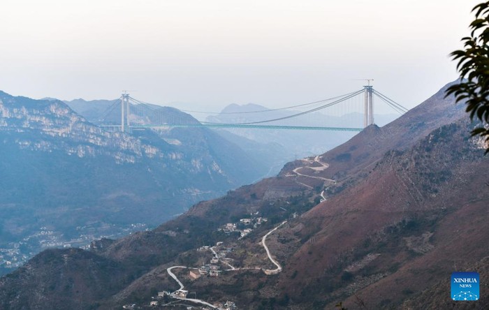 Jembatan Huajiang Grand Canyon Jembatan Huajiang Grand Canyon