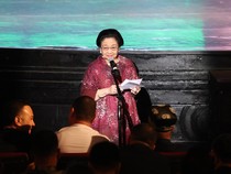 Video Megawati Saat Tonton Teater Sukarno: Bentuk Nyata Persahabatan