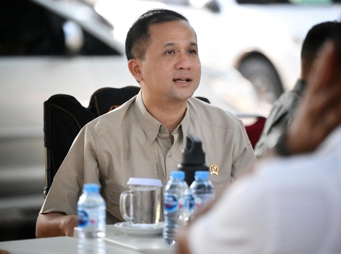 Menteri Transmigrasi (Mentrans) Iftitah Sulaiman