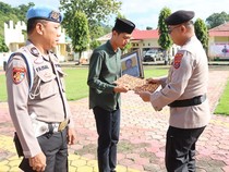 Dibunuh Saat Tugas, Kanit Provos Polsek Ambuau Indah Dapat Pangkat Kehormatan