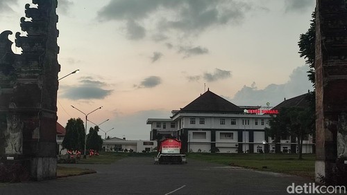 Suasana di RSUD Singasana, Tababan, beberapa waktu lalu.