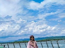 Jembatan Kaca di Waduk Gajah Mungkur, Bikin Jantung Berdebar