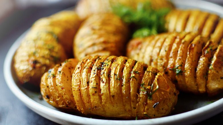 5 Makanan Ini Lebih Enak Jika Ditaburi Garam Sebelum Dipanggang