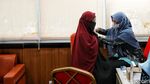 Potret Calon Jemaah Haji Terima Vaksin Polio-Meningitis