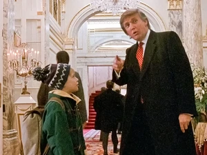 Deal Politik Donald Trump di Home Alone 2