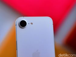 Unboxing iPhone 16e, HP Apple Paling Terjangkau Punya Chip Gahar