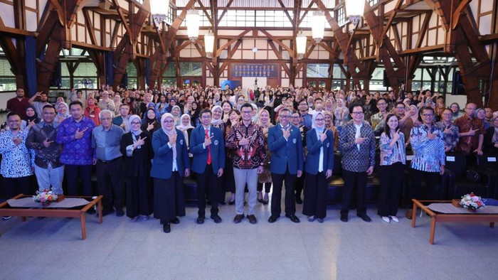 Beri Kuliah Umum di ITB, Kepala BPOM RI Singgung Pemanfaatan Teknologi-Inovasi