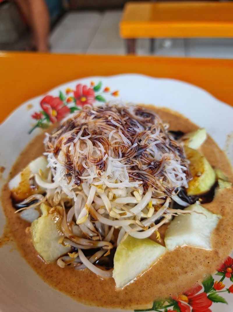 ketoprak enak di Jakarta Timur