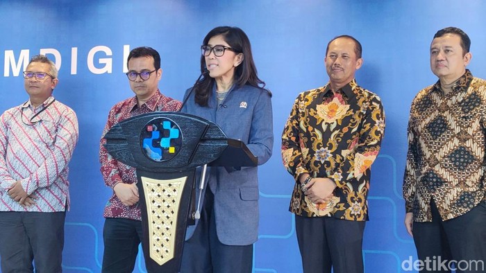 Kementerian Komunikasi dan Digital (Komdigi) Republik Indonesia memberikan tugas kepada XLSmart. Apabila tidak bisa tercapai, XLSmart akan kena sanksi.