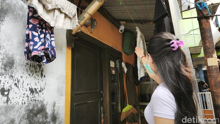 Lokasi pria di Bandung lakukan aksi tak senonoh di depan rumah warga.