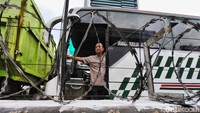 Kasat Lantas Polres Jakarta Utara AKBP Donni Bagus Wibisono mengatakan, ada beberapa titik kemacetan pada Kamis pagi mulai dari Pos 9 Pelabuhan Tanjung Priok dan depan NPCT 1.