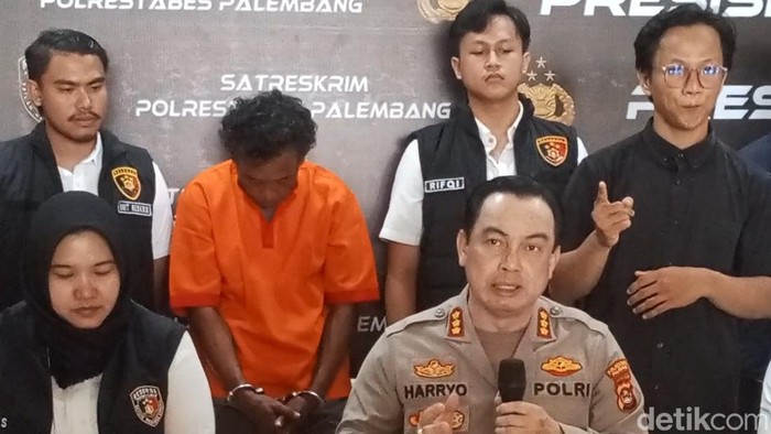 Polisi tangkap dukun cabul yang bius dan setubuhi mahasiswi di Palembang, Sumsel.