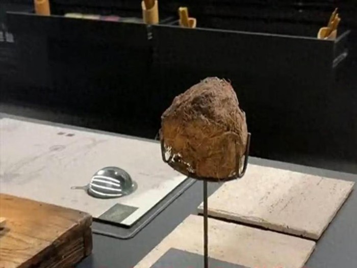Resto Mewah di Shanghai Ini Tawarkan Dessert Kotoran Gajah