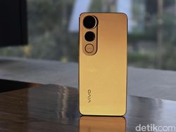 Wujud Vivo V50 Lite 5G, HP Rp 4 Jutaan Stylish dan Tahan Banting