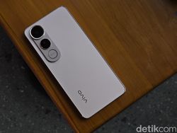 Wujud Vivo V50 Lite 5G, HP Rp 4 Jutaan Stylish dan Tahan Banting