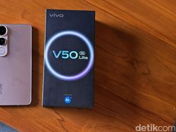 Wujud Vivo V50 Lite 5G, HP Rp 4 Jutaan Stylish dan Tahan Banting