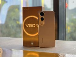 Wujud Vivo V50 Lite 5G, HP Rp 4 Jutaan Stylish dan Tahan Banting
