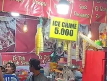 10 Tulisan di Gerobak Penjual Makanan Ini Bikin Ngakak