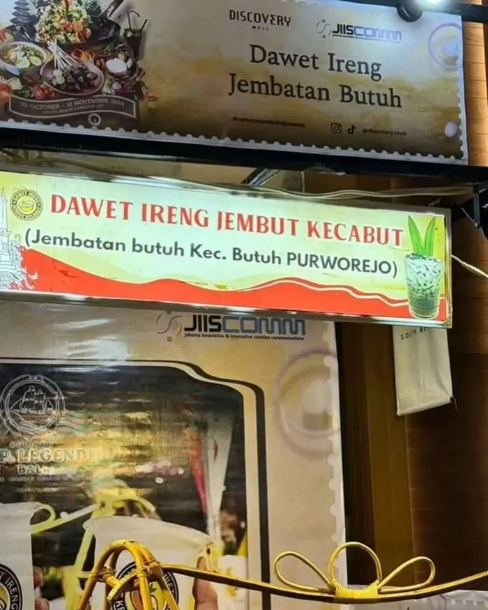 10 Tulisan di Gerobak Penjual Makanan Ini Bikin Ngakak 10 Tulisan di Gerobak Penjual Makanan Ini Bikin Ngakak