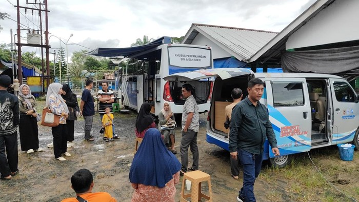 Aksi Jemput Bola Polisi di Tanah Bumbu dengan Kopi Manis