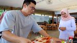 Potret Bupati Banyuwangi di Kampung Lobster