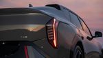 Terpesona dengan Tampang Sedan Listrik Baru KIA EV4!