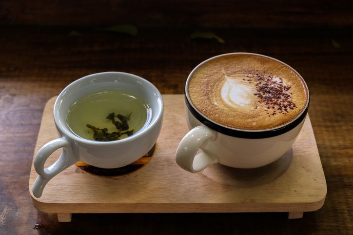 pengalaman pria beralih konsumsi kopi ke teh hijau