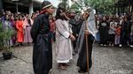 Melihat Visualisasi Jalan Salib di Gereja Salib Suci Cilincing