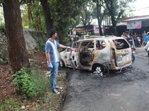 Mobil Polisi Dibakar saat Penangkapan Pelaku Penganiayaan di Depok