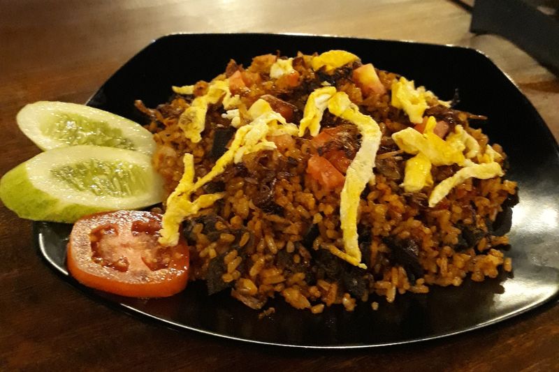 Mulai Rp 14.000, 5 Tempat Makan Nasi Goreng di Perumahan