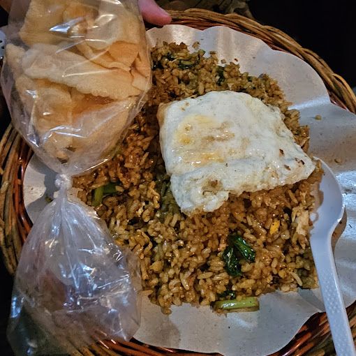 Mulai Rp 14.000, 5 Tempat Makan Nasi Goreng di Perumahan