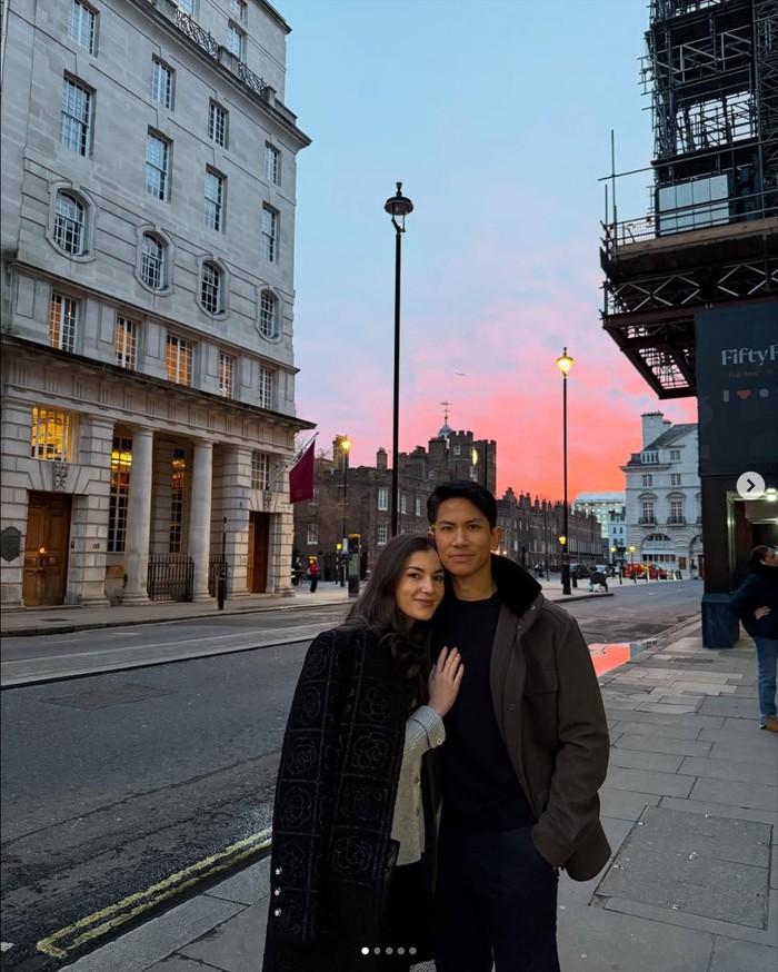 Pangeran Abdul Mateen dan Anisha Rosnah Pangeran Abdul Mateen dan Anisha Rosnah