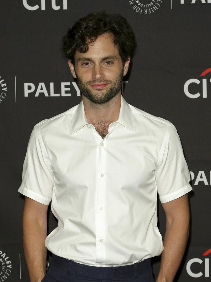 Penn Badgley menghadiri preview You di The Paley Center pada 9 September 2018 di Beverly Hills, California.