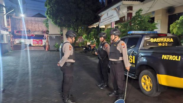 Polres Pasuruan diterjunkan untuk mengamankan pelaksanaan ibadah Paskah