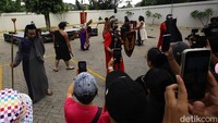 Prosesi dalam rangkaian Jumat Agung ini bagian dari Tri Hari Suci Paskah.