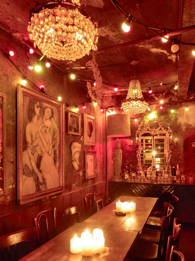 10 Foto Rumah Mewah Lenny Kravitz di Paris, Dilengkapi Klub Bawah Tanah