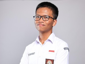 Cerita Adelio, Juara AoC Penyuka IPS yang Raih 9 LoA dari 8 Kampus Luar Negeri