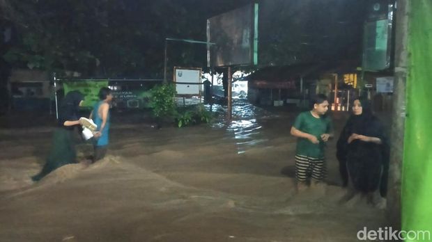 Banjir di Palabuhanratu Sukabumi