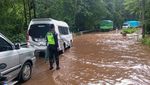 Penampakan Jalur Pantura TN Baluran Situbondo Terendam Banjir